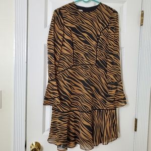 Anne Klein Tiger Print Long Sleeve Midi Dress Size 6